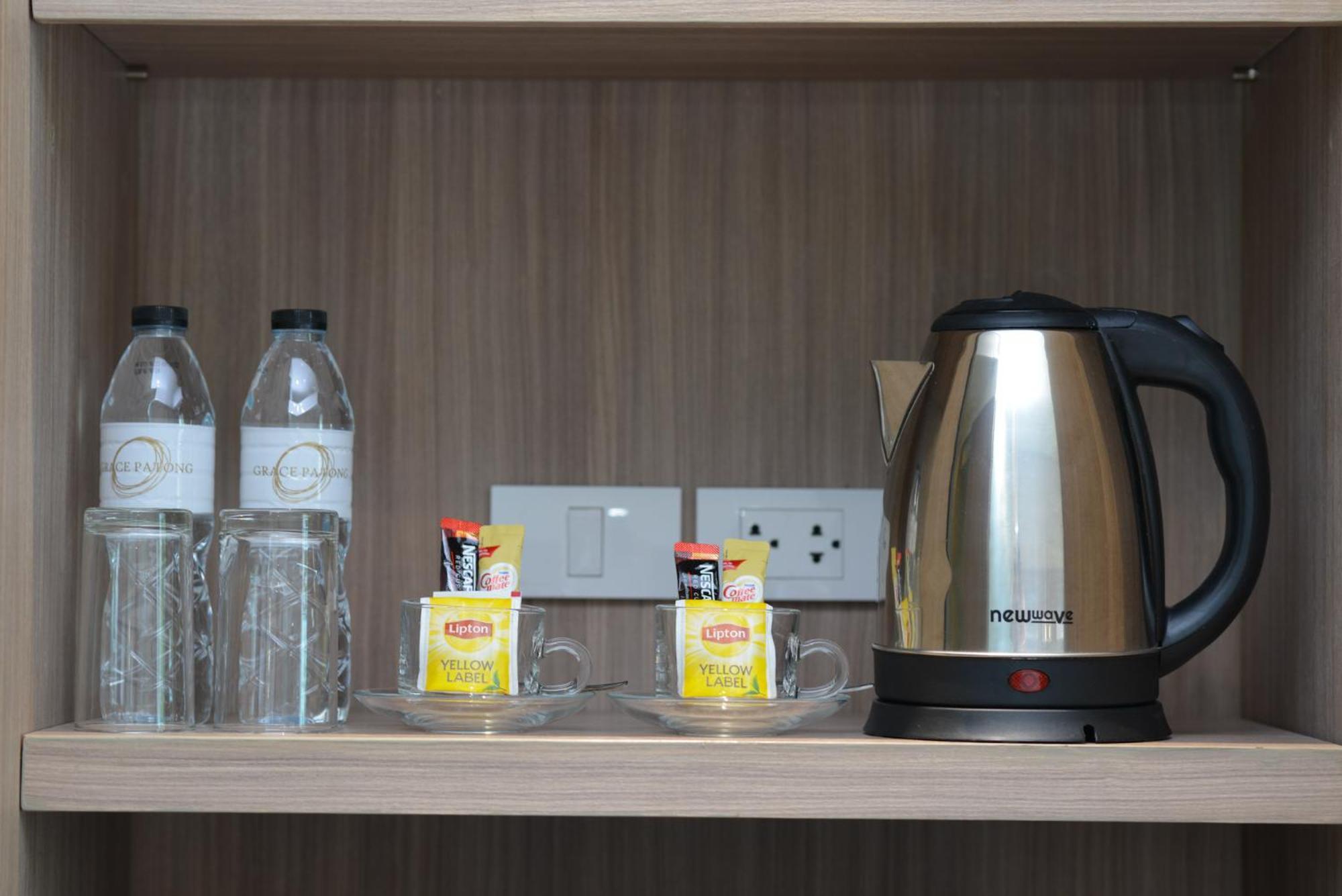 Grace Patong Hotel 카투 외부 사진