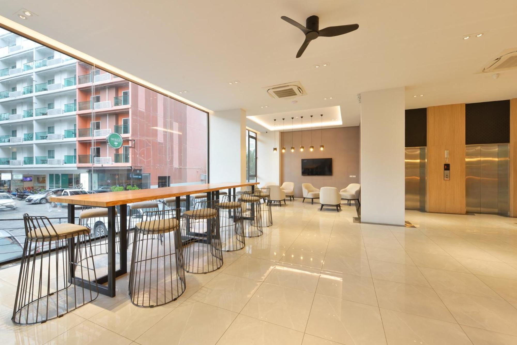 Grace Patong Hotel 카투 외부 사진